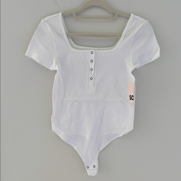 SO Tops - SO White Ribbed Bodysuit Size M